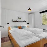 3 Bedroom Cozy In Dom wakacyjny *