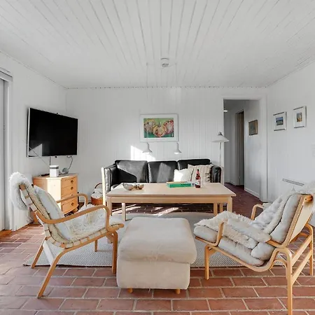 3 Bedroom Cozy In Blokhus