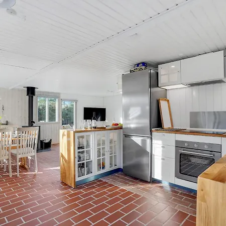3 Bedroom Cozy In 펜션 *